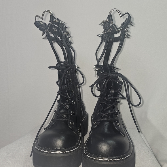 Demonia Emily-357 Black Platform Combat Boots Spikes Harness Punk Goth Sz 7-7.5 - Picture 2 of 12